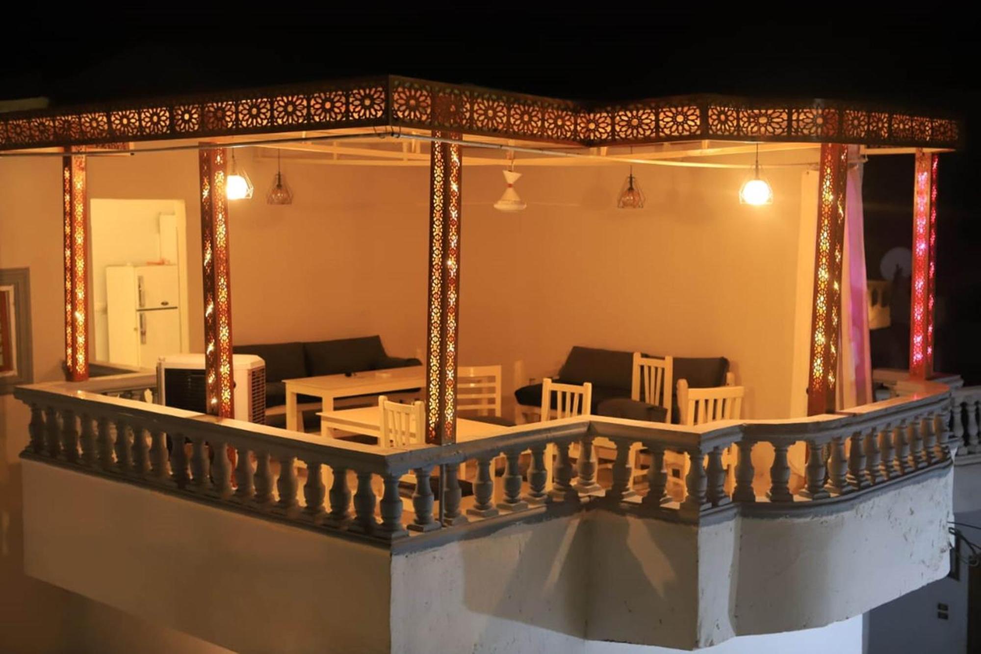 Nefertarie Guest House Luksor Exterior foto