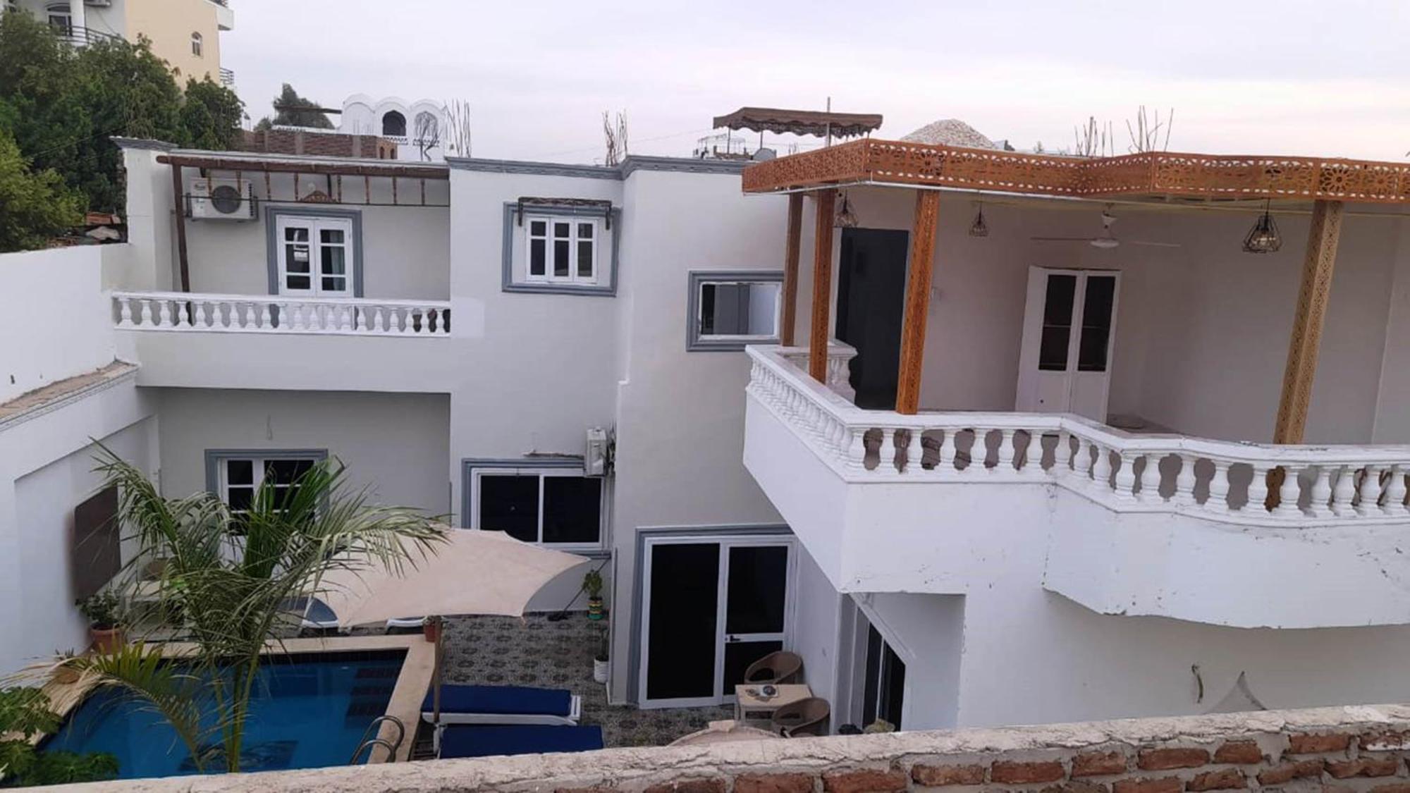 Nefertarie Guest House Luksor Exterior foto